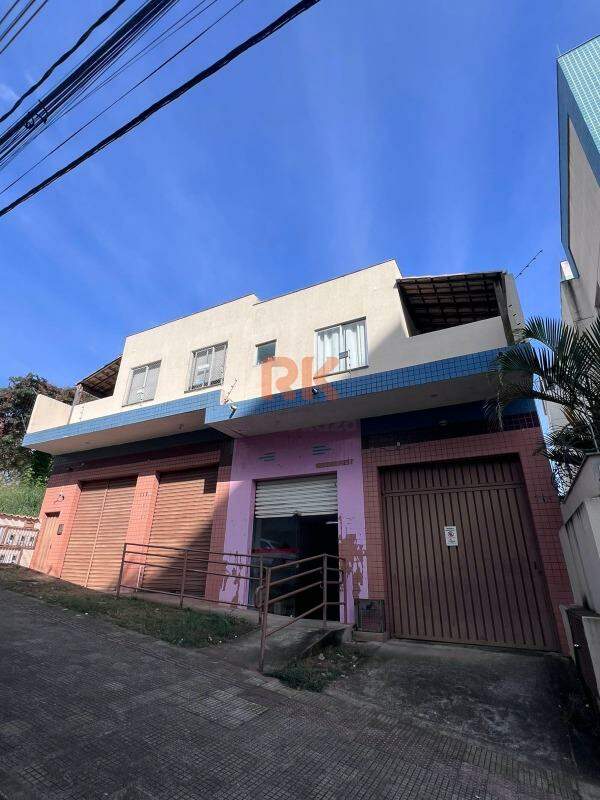 Casa comercial à venda no Manacás: 
