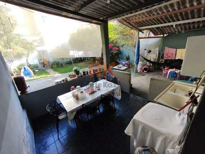 Casa à venda no Dona Clara: 