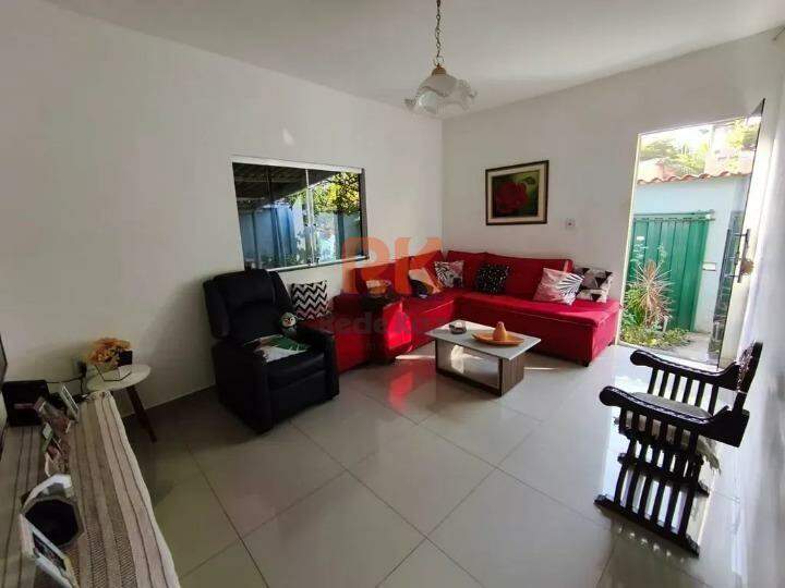 Casa à venda no Dona Clara: 