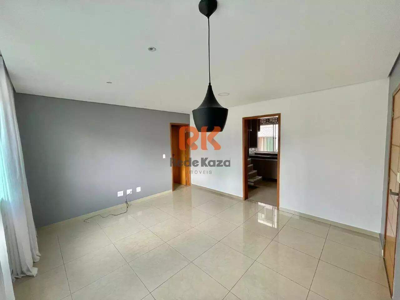 Apartamento à venda no Cabral: 