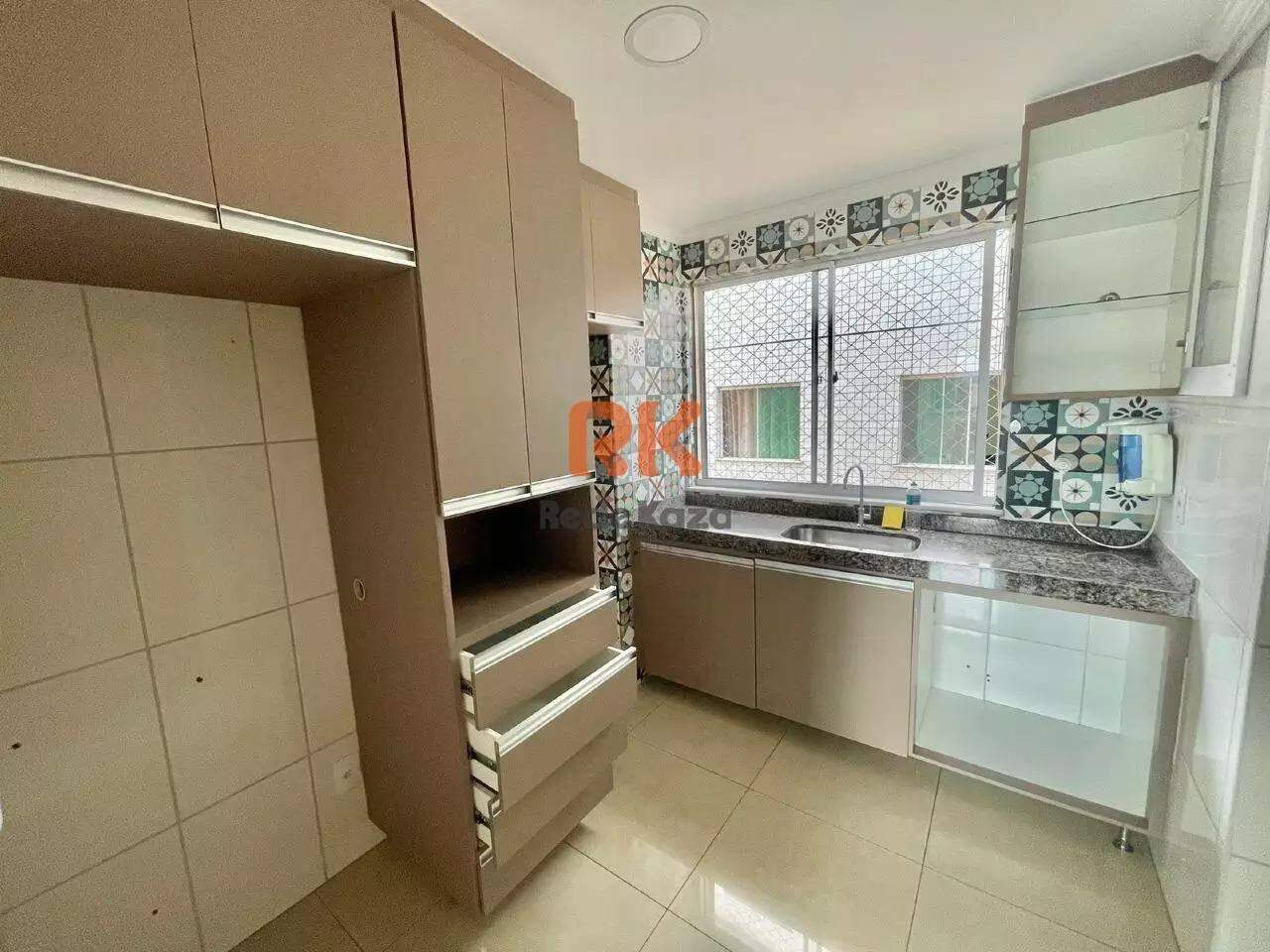Apartamento à venda no Cabral: 