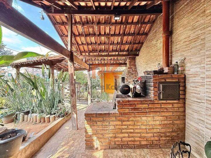 Casa à venda no Copacabana: 