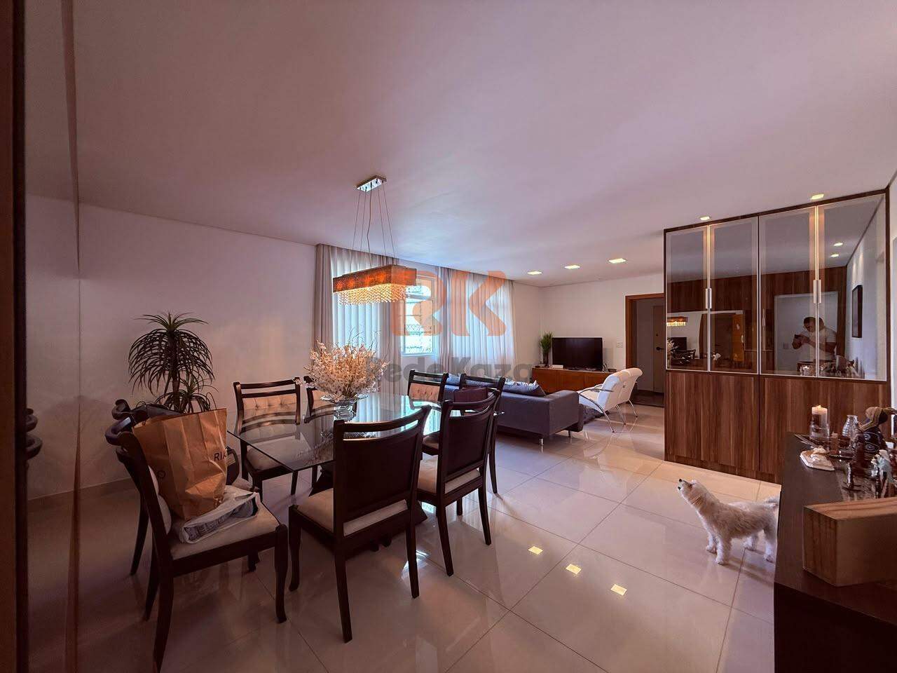 Apartamento à venda no Liberdade: 