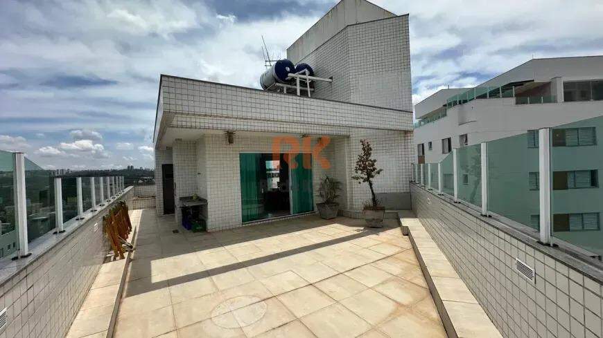 Cobertura para aluguel no Liberdade: 