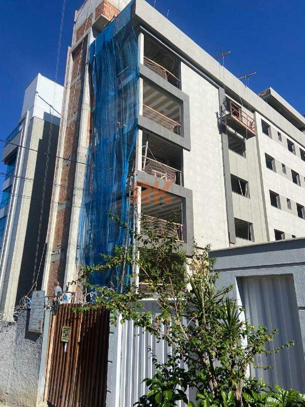 Apartamento à venda no Castelo: 