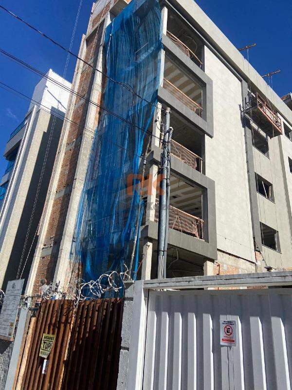 Apartamento à venda no Castelo: 
