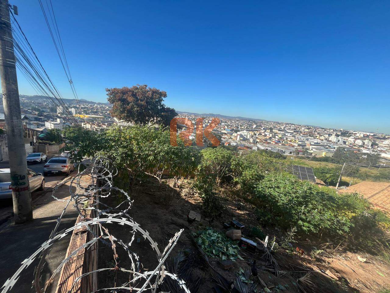 Lote à venda no Arvoredo 2ª Seção: 