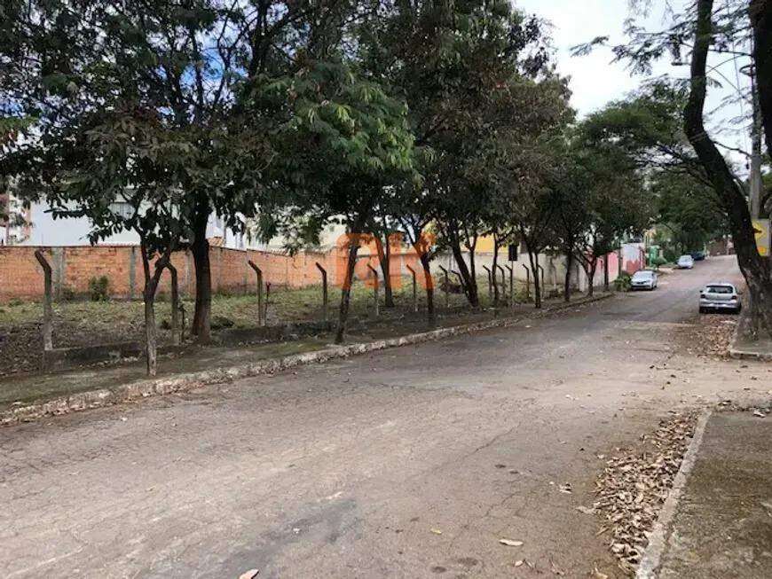 Lote para aluguel no Castelo: 