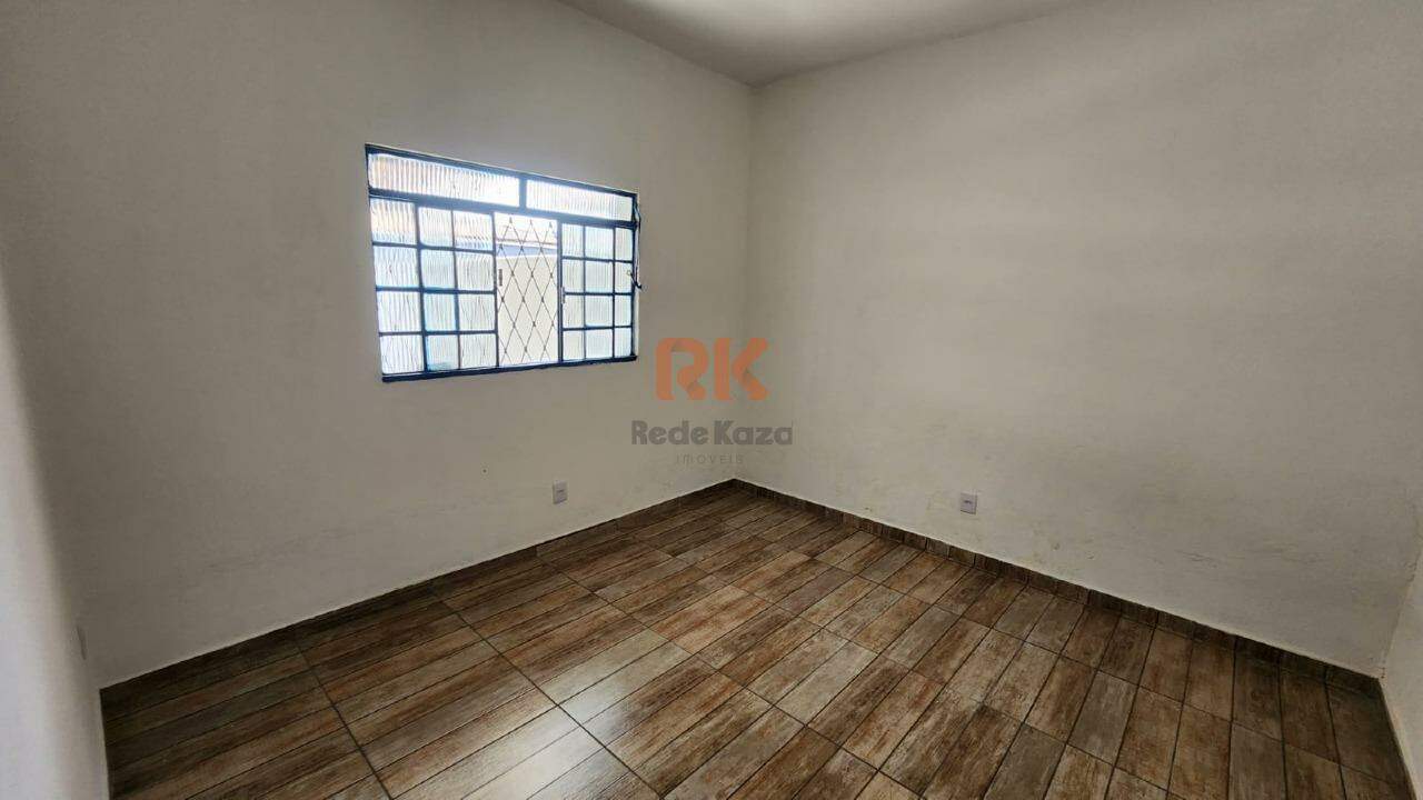 Casa para aluguel no Nacional: 