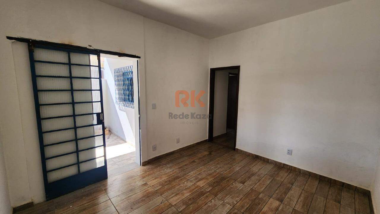 Casa para aluguel no Nacional: 