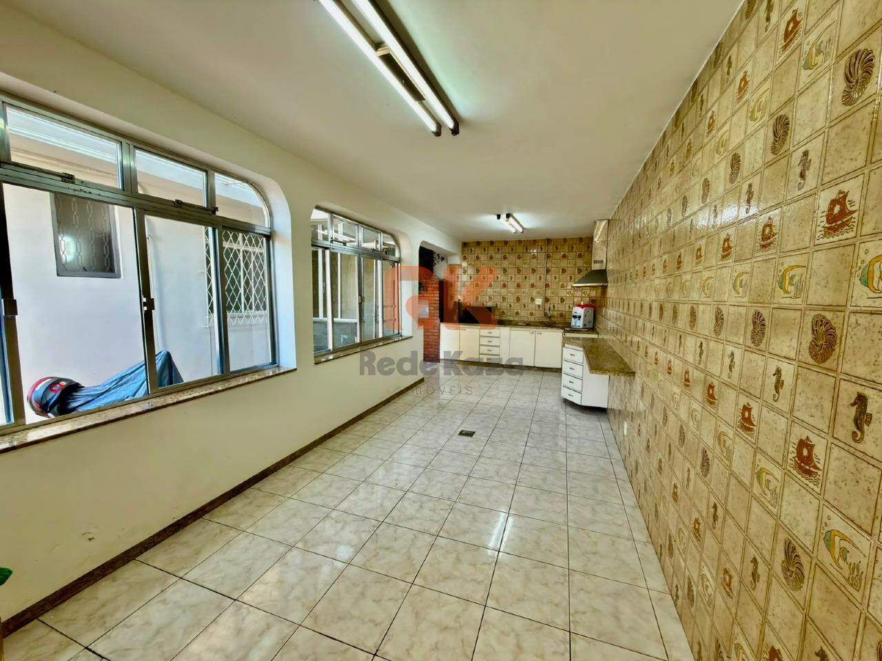 Casa comercial à venda no Alípio de Melo: 