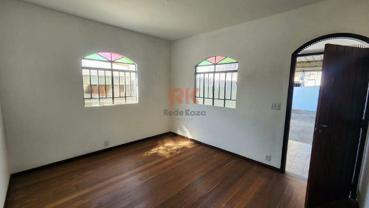 Casa para aluguel no Nacional: 