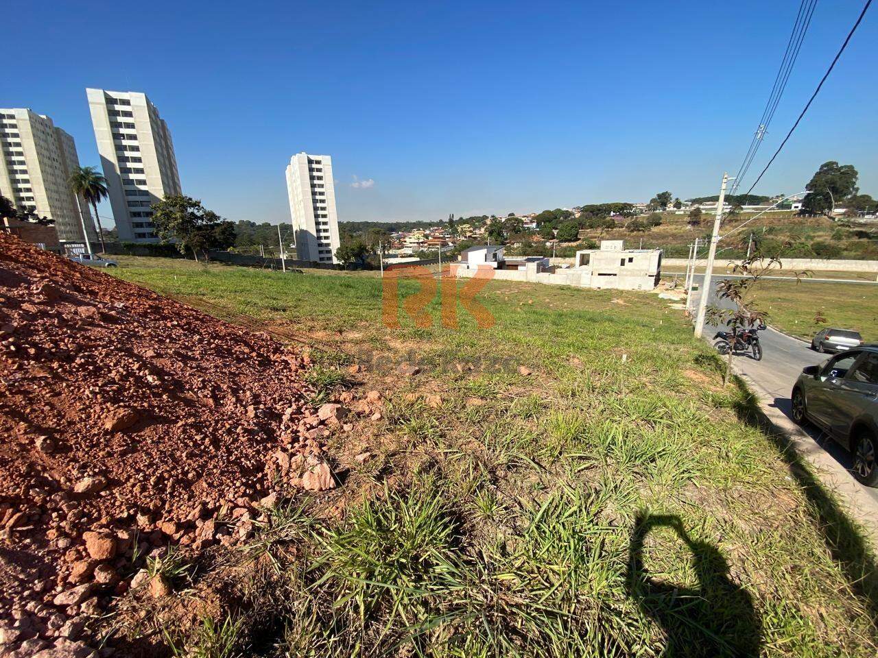 Lote à venda no Braúnas: 