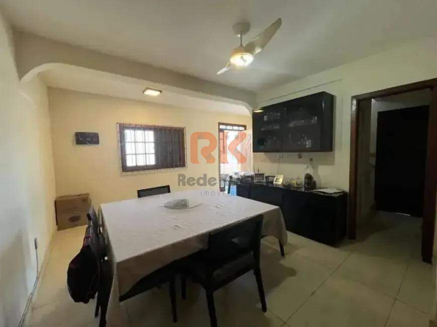 Casa à venda no Alípio de Melo: 