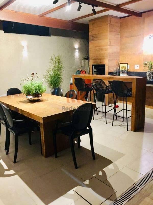 Casa à venda no Santa Amélia: 
