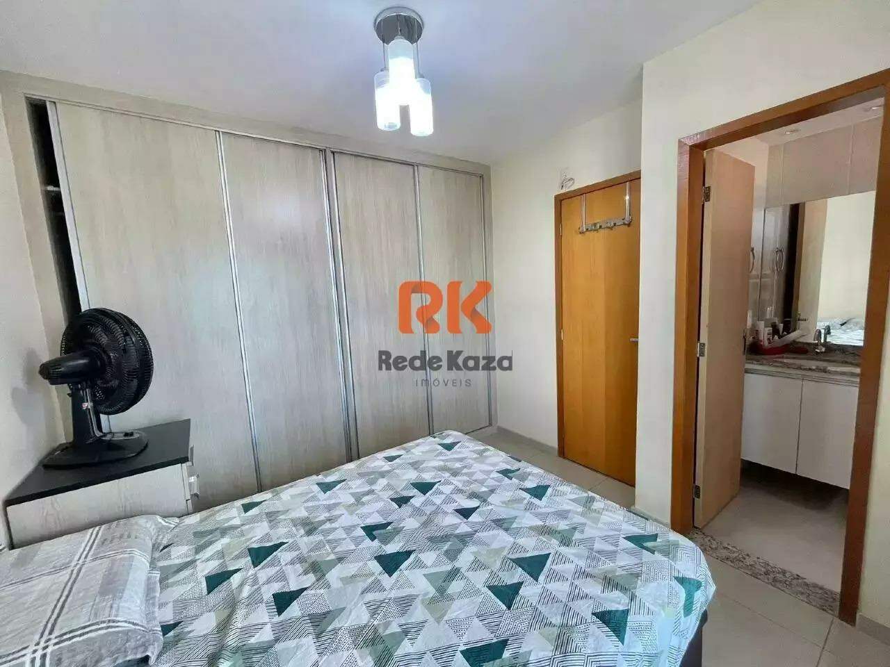 Apartamento à venda no Cabral: 