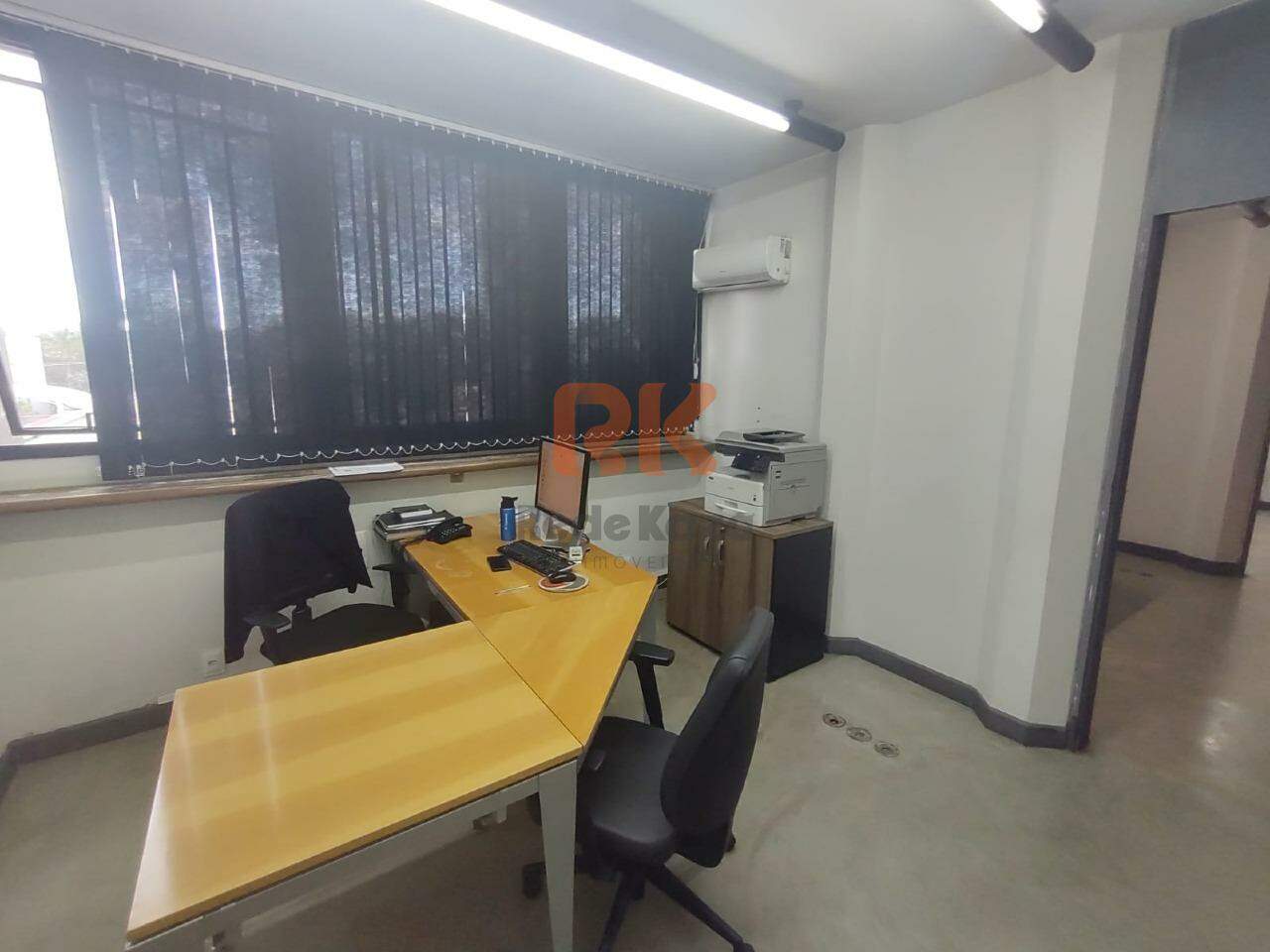 Sala para aluguel no São Francisco: 