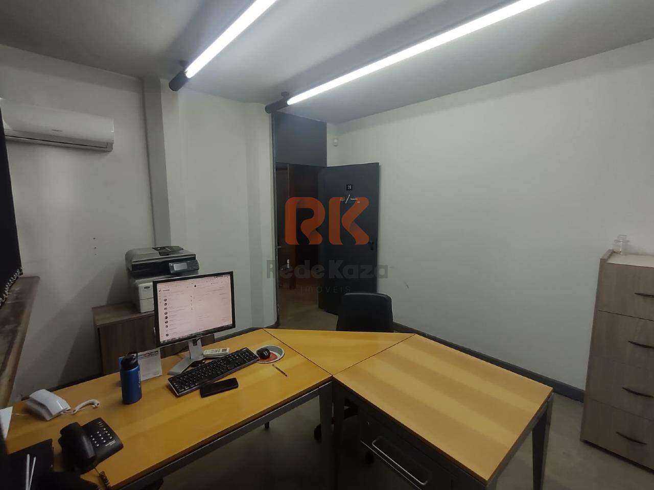 Sala para aluguel no São Francisco: 