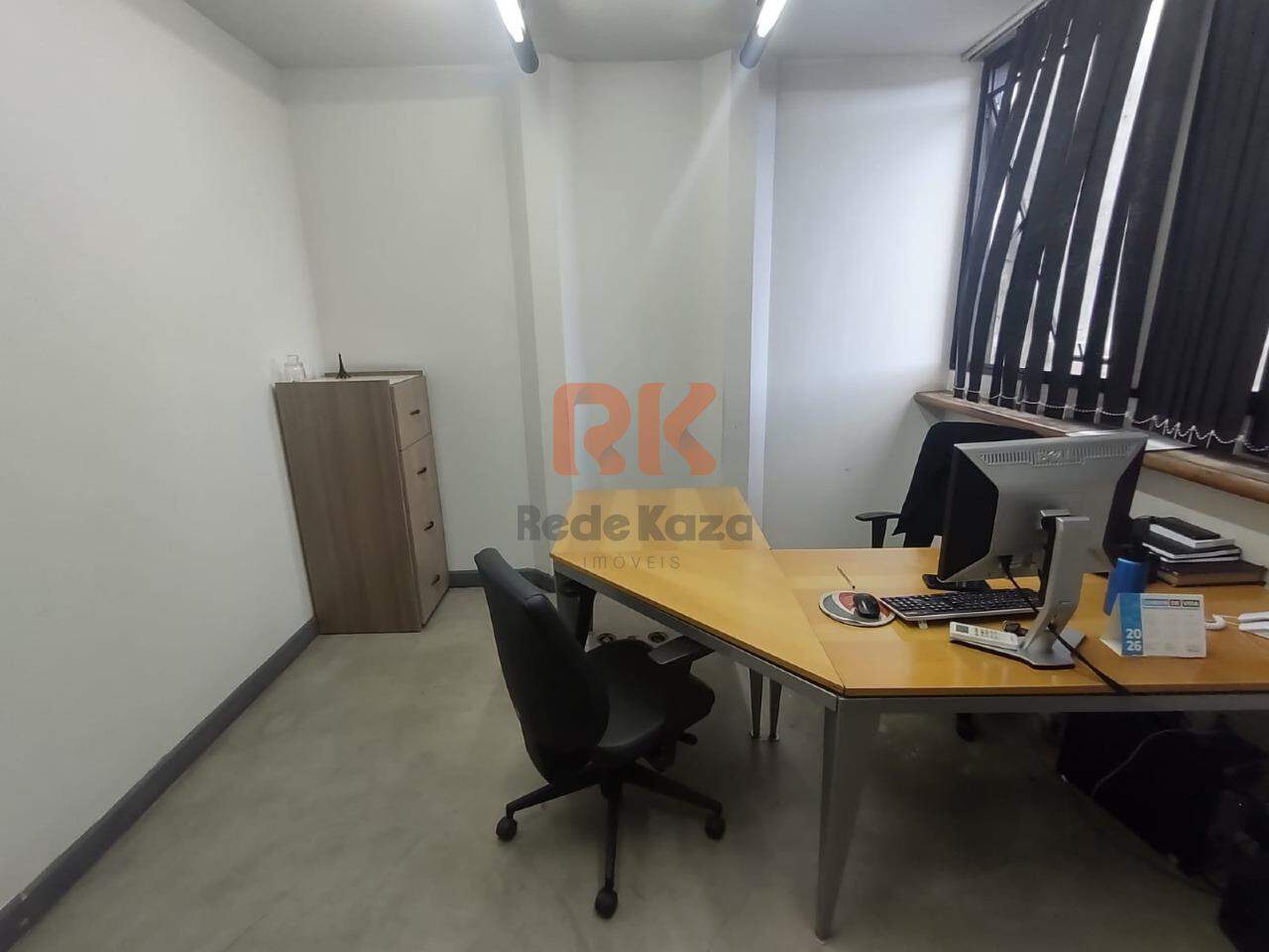 Sala para aluguel no São Francisco: 