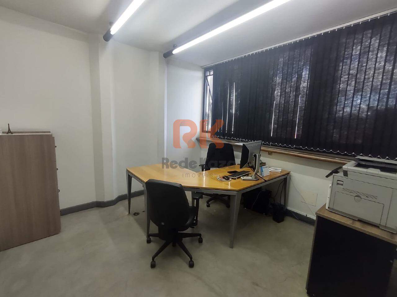 Sala para aluguel no São Francisco: 