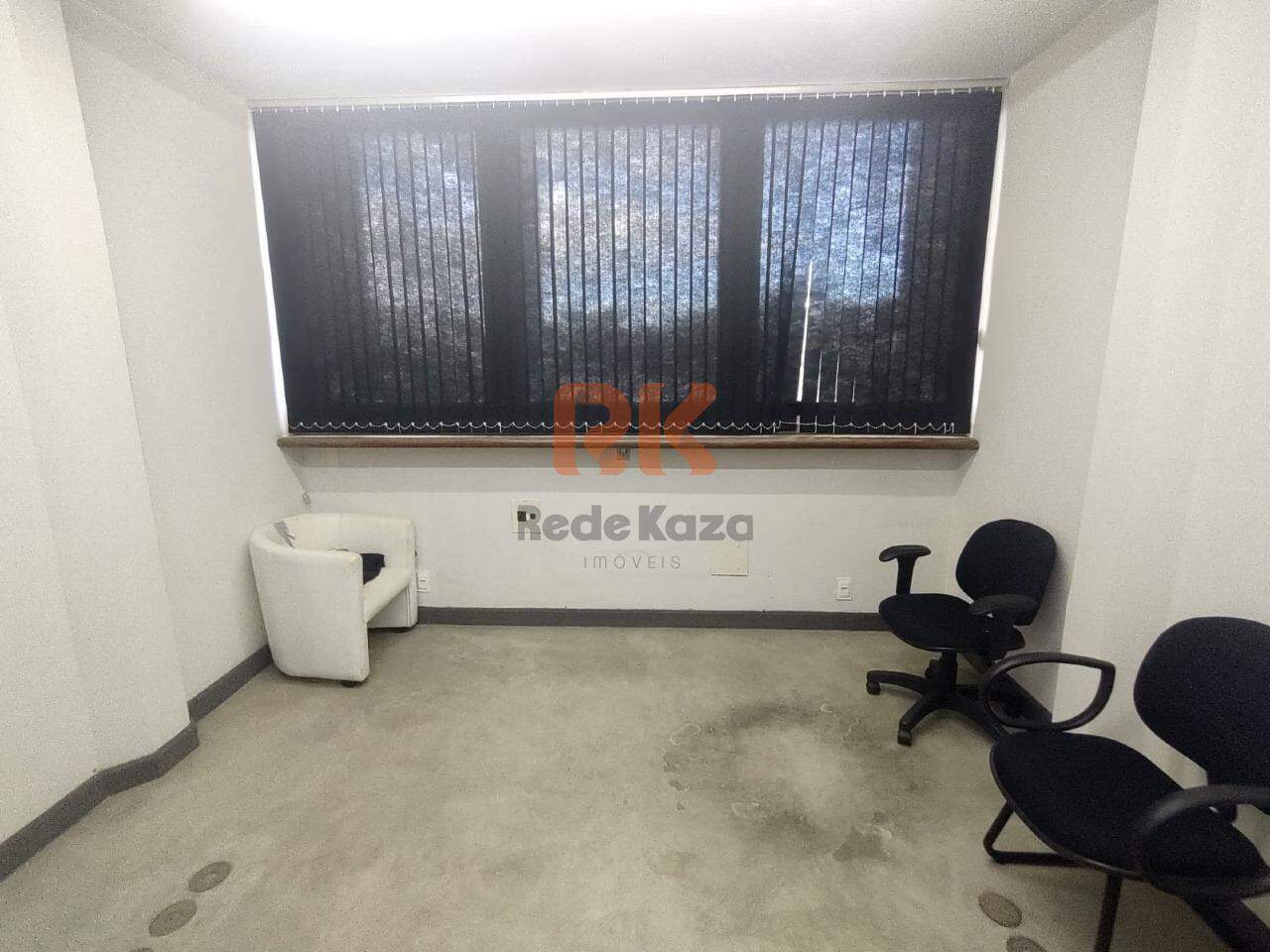 Sala para aluguel no São Francisco: 