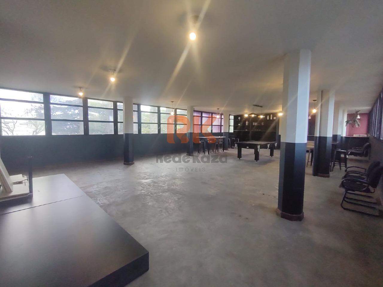 Sala para aluguel no São Francisco: 