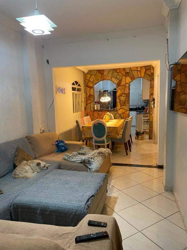 Casa Duplex à venda no Perobas: 