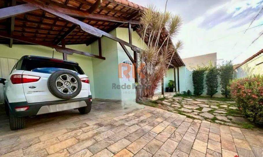 Casa à venda no Alípio de Melo: 