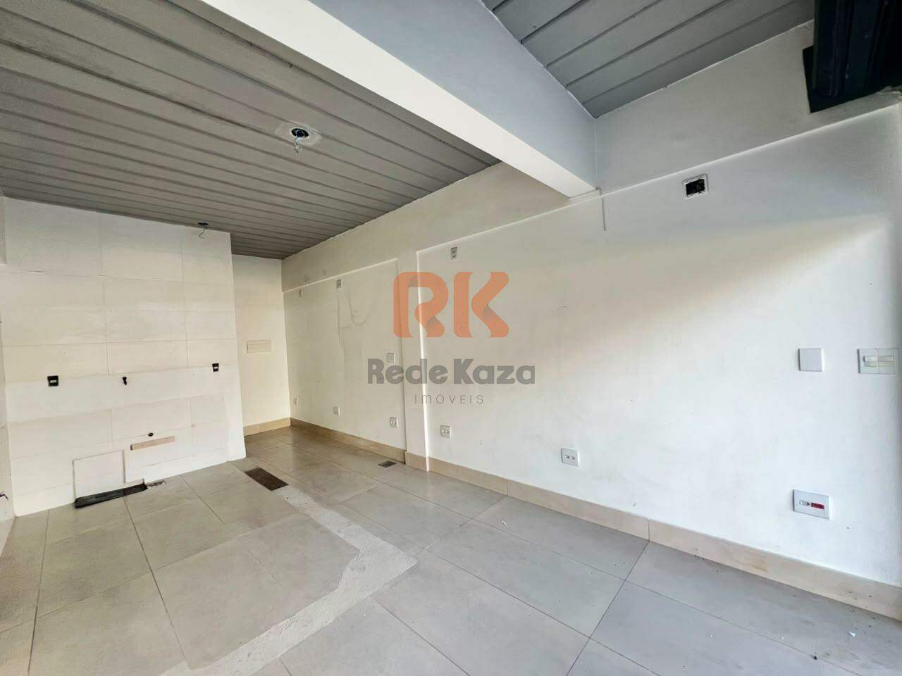 Ponto Comercial para aluguel no Castelo: 