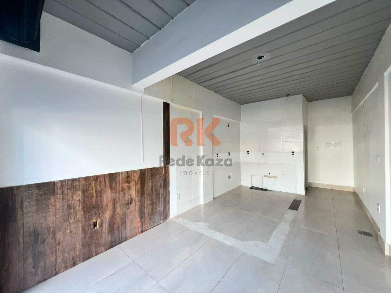 Ponto Comercial para aluguel no Castelo: 