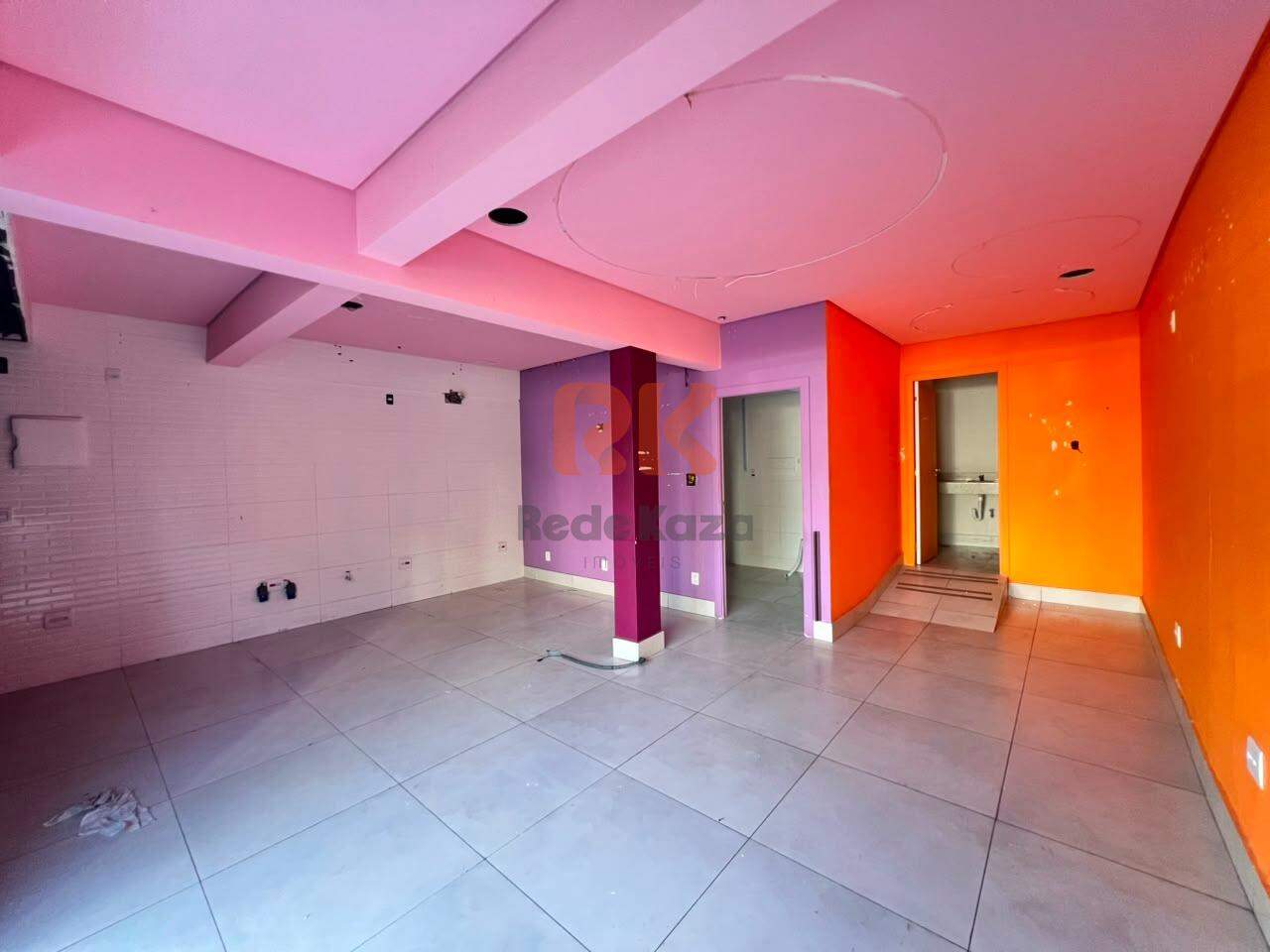 Ponto Comercial para aluguel no Castelo: 