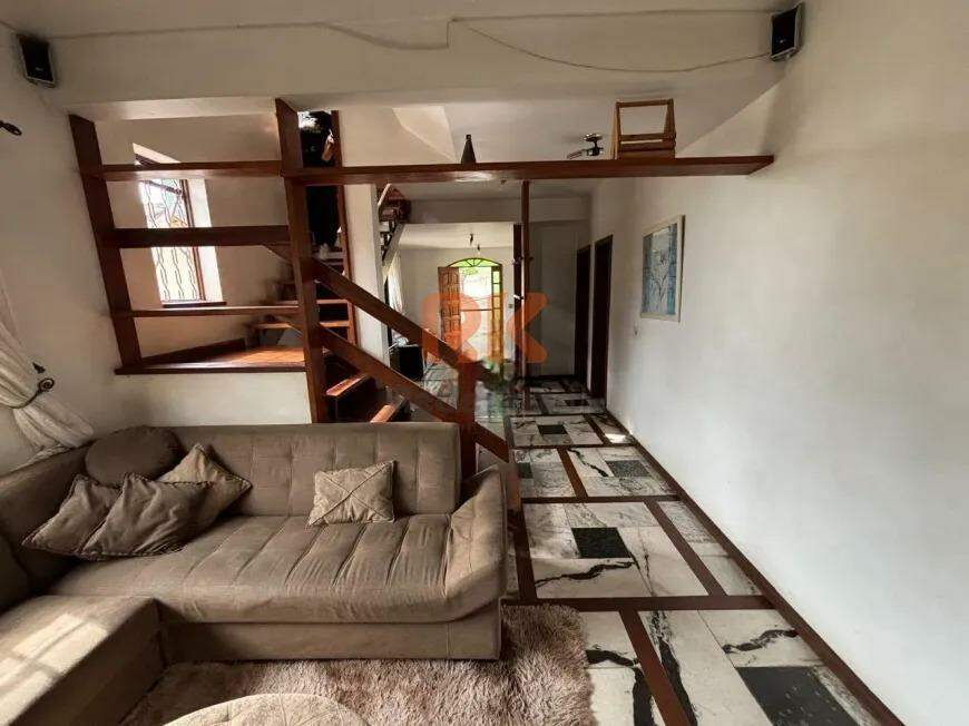 Casa à venda no Serrano: 