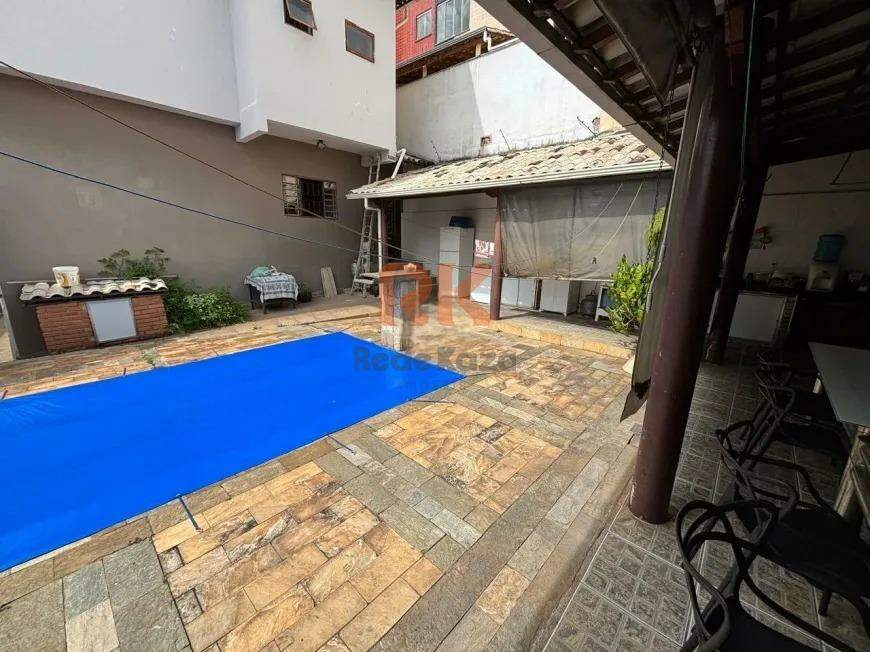 Casa à venda no Serrano: 
