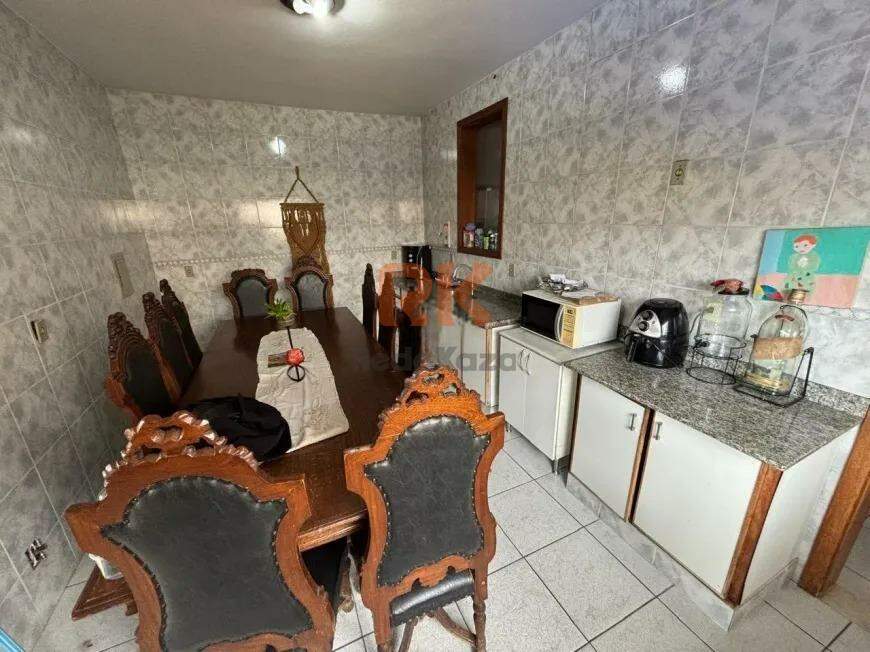 Casa à venda no Serrano: 