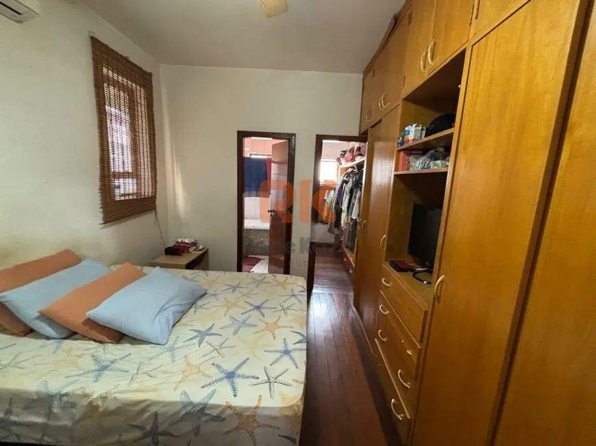 Casa à venda no Serrano: 