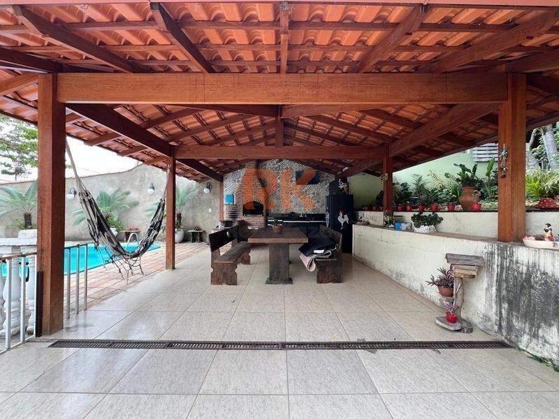 Casa à venda no São Gotardo: 