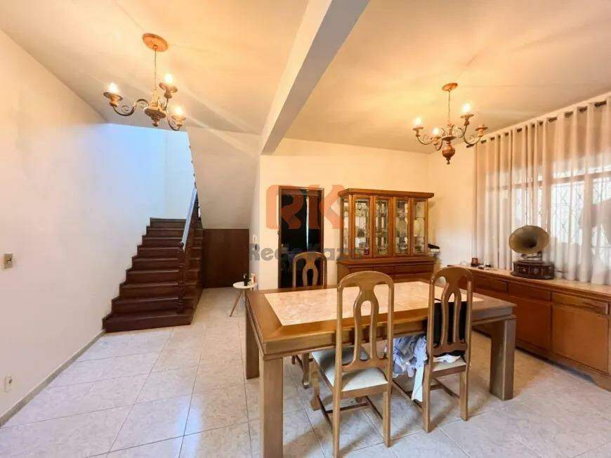 Casa à venda no Serrano: 