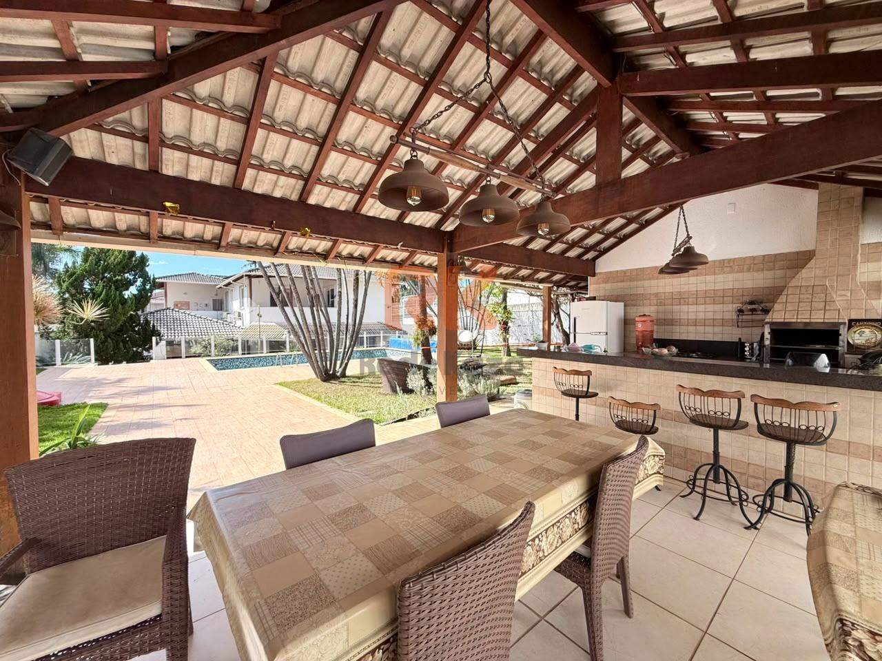 Casa à venda no São Luiz: 