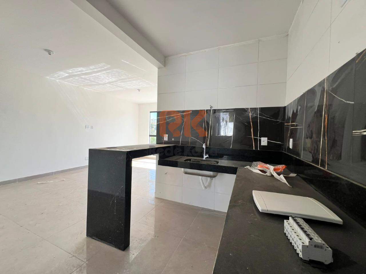 Casa geminada à venda no Parque XangriLá: 
