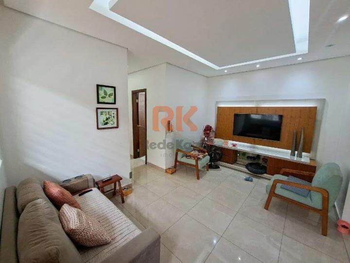 Casa à venda no Santa Mônica: 