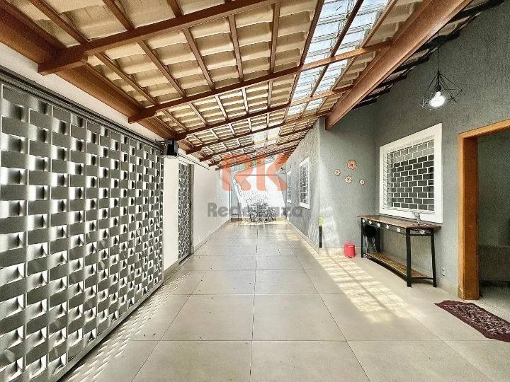 Casa à venda no Santa Mônica: 