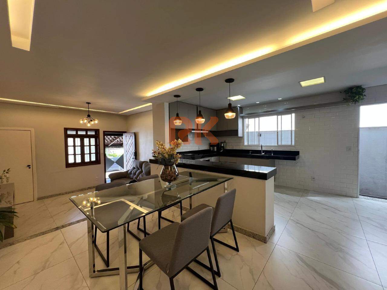 Casa à venda no Castelo: 