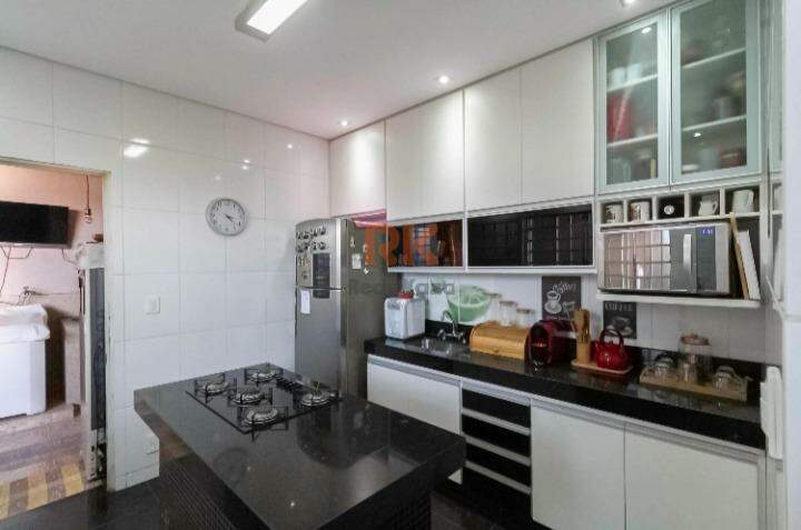 Casa Duplex à venda no Coqueiros: 