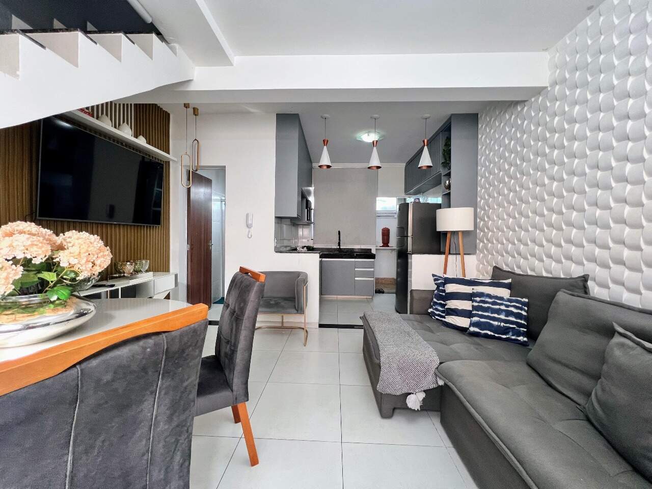 Casa geminada à venda no Novo Progresso: 