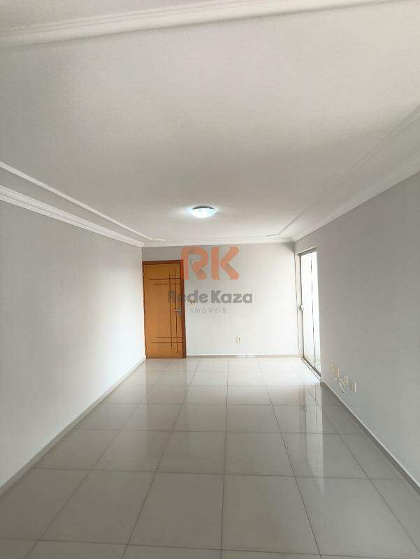 Apartamento à venda no Cabral: 
