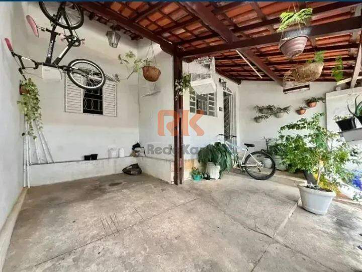 Casa à venda no Santa Amélia: 