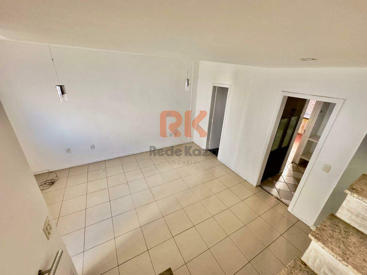 Casa geminada à venda no Santa Terezinha: 