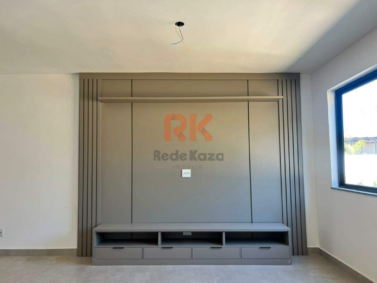 Casa em condomínio à venda no Trevo: 