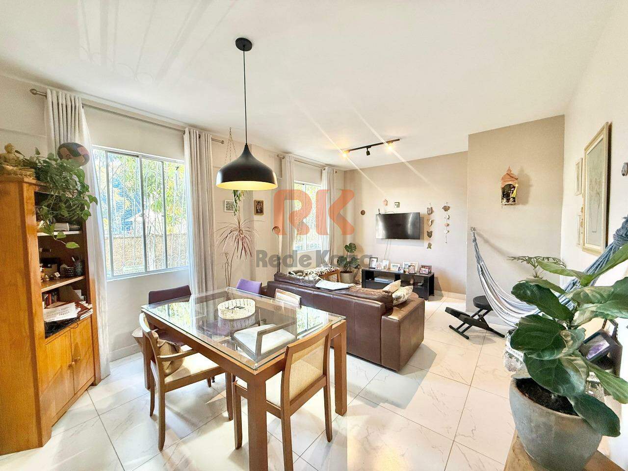 Apartamento à venda no Indaiá: 