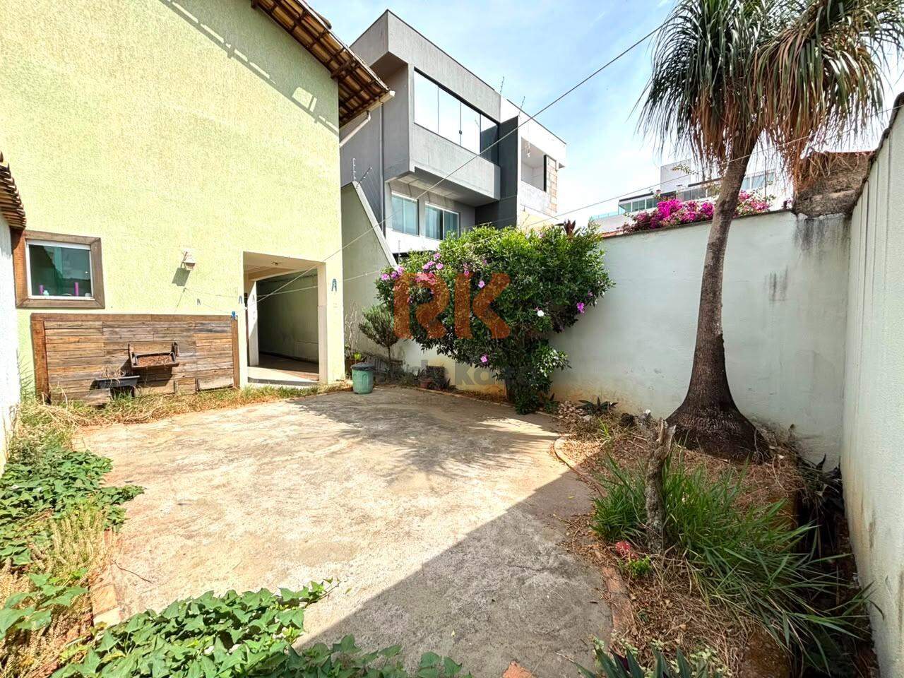 Casa à venda no Jardim Atlantico: 